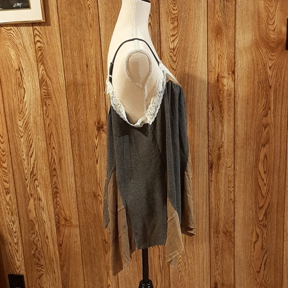 🥀NWT POL Spaghetti-Strap Lace, Waffle, Brown, and Black Tank (S)🥀 - Picture 3 of 7